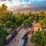 Kalamata's Sunny Retreat Near The Historic Center Kalamata